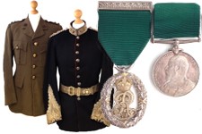 British Army uniform & medal set